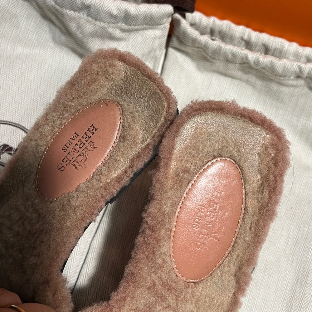 Hermès Shearling Slippers in Pink and Tan - Picture 4 of 9